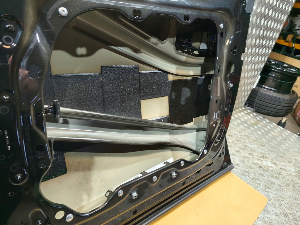 фото №13, Bmw g09 xm двері передні праве правий перед blacksapphire 475