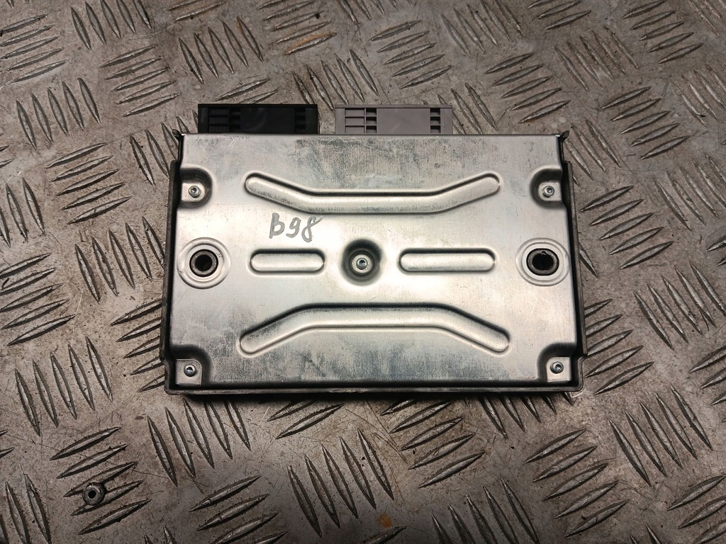 фото №5, Audi a4 s4 b9 8w 80b907468g другое