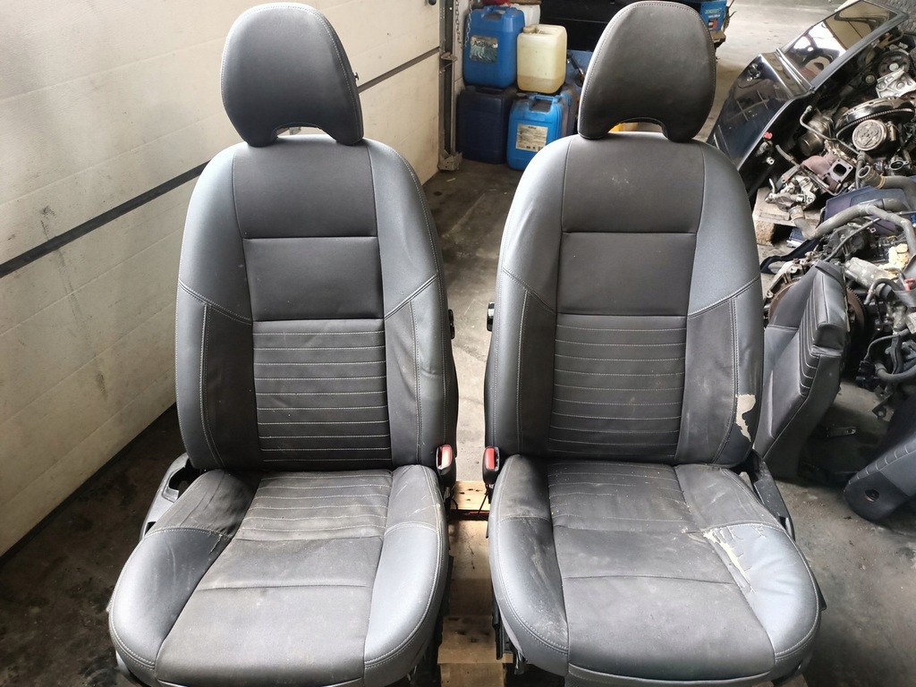 фото №1, Сиденья заднее сиденье volvo v50 kombi