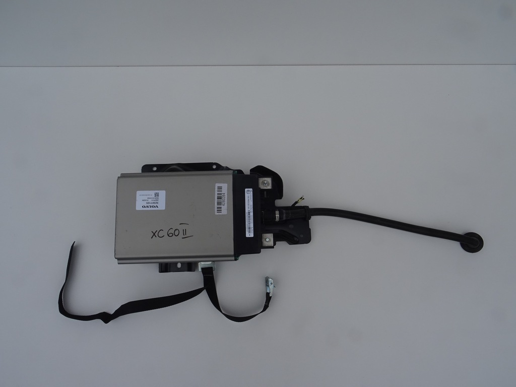 фото №1, Volvo xc60 ii аккумулятор аккумулятор 32301105