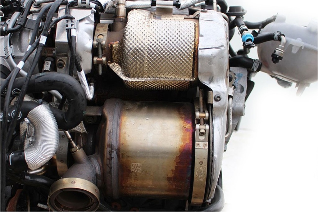 фото №6, Vw scirocco катализатор dpf 04l131723m 04l131656ac 5q0131705e 04l131606p 04