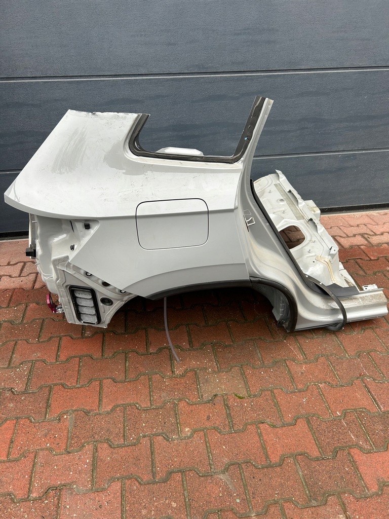 фото №8, Skoda karoq 23r четверть задняя правая