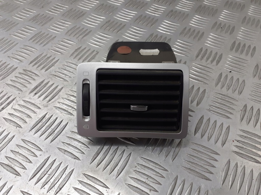 фото №1, Решётка левая обдув peugeot 307 9634499077