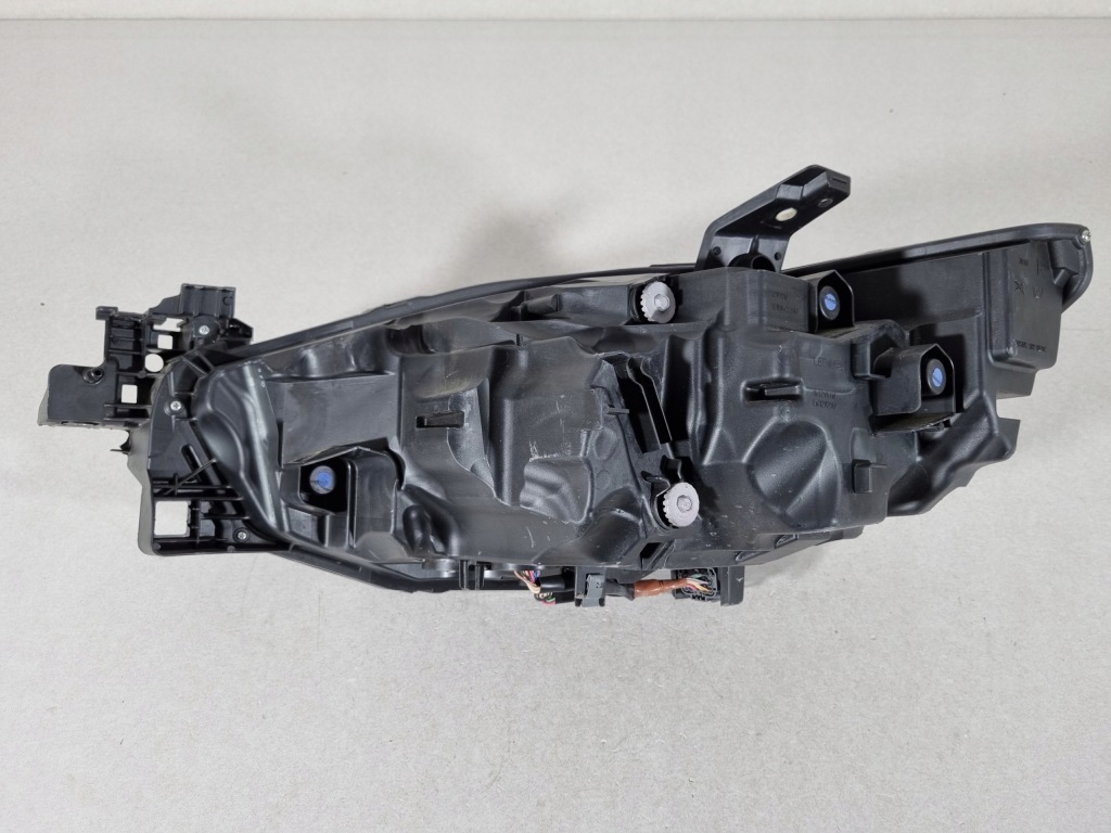 фото №6, Mazda 6 vi gl лампа правая перед фара full led