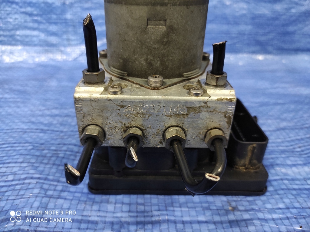 фото №4, Насос гальмівна abs 6r0614517be skoda rapid