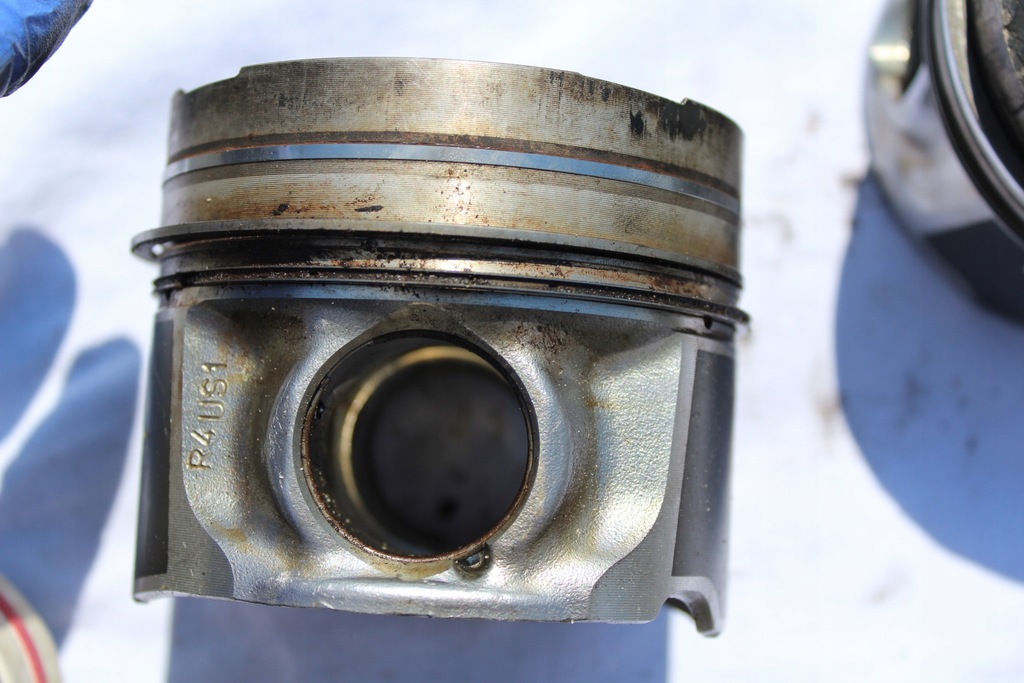 фото №6, Avensis corolla verso rav4 2.2 d-cat поршень