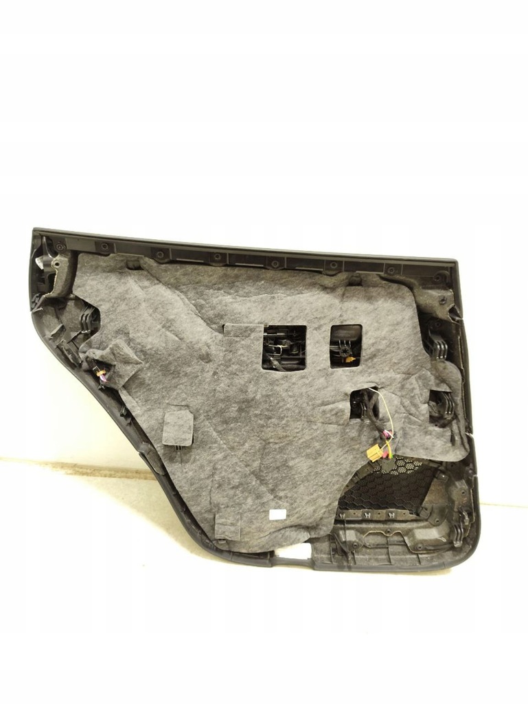 фото №11, Porsche taycan 9j1 2023 обшивки / обшивка дверь задних 9j1864604