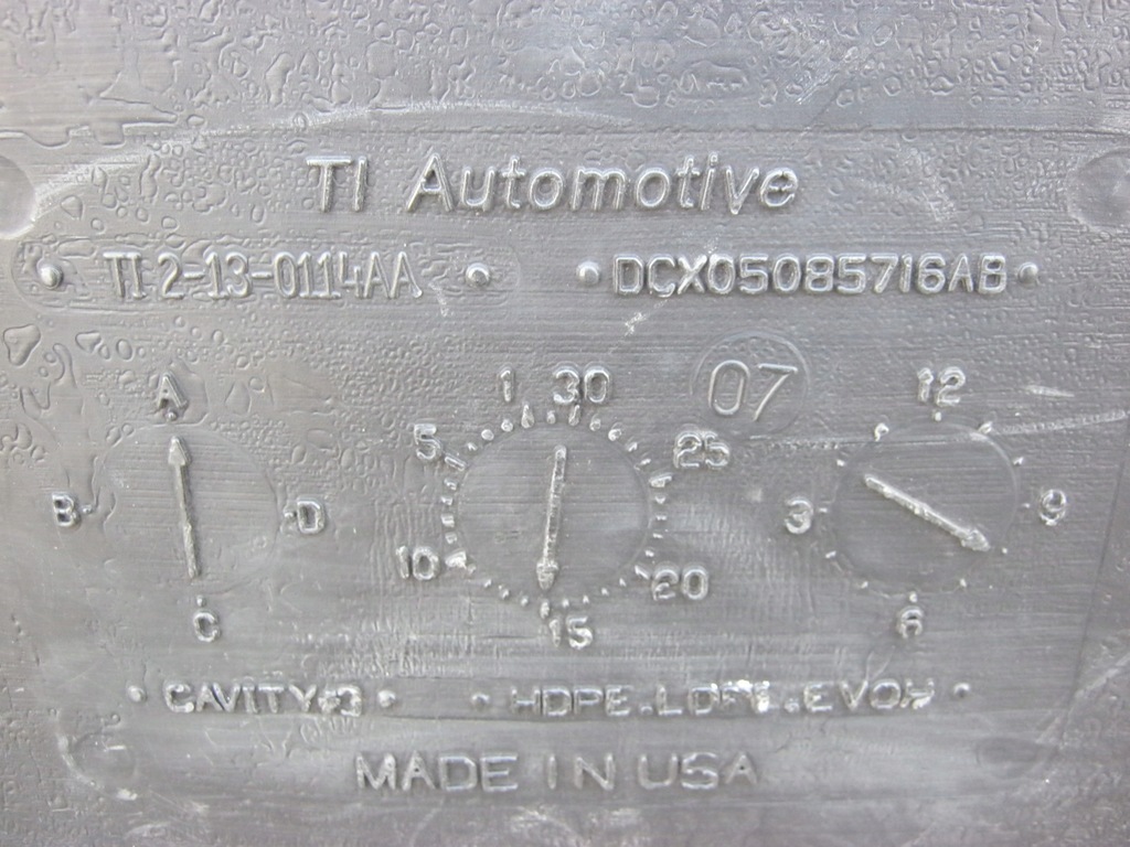 фото №13, Бак топлива bak chrysler sebring iii 2.0