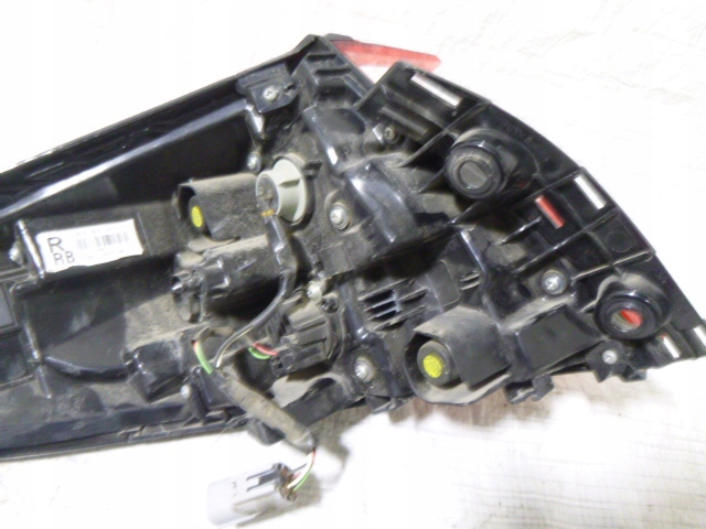 фото №7, Toyota c-hr chr лампа правый задняя