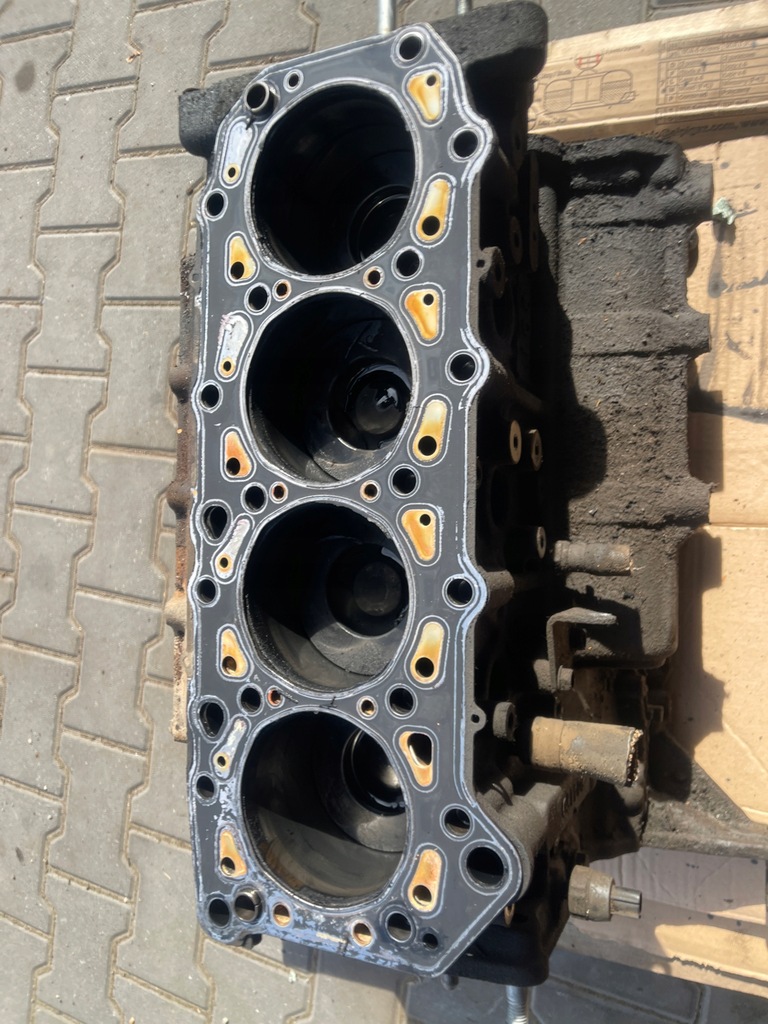 фото №1, Блок двигатель wal dół maxity cabstar atleon 3.0