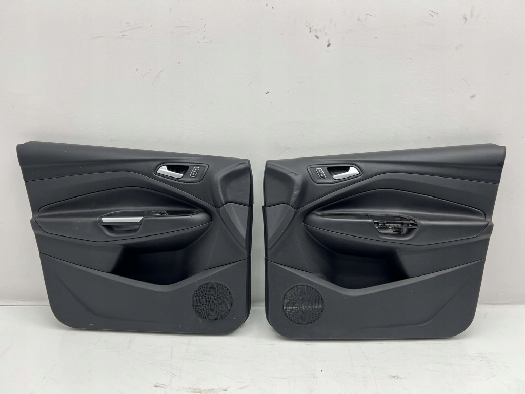 фото №12, Ford kuga mk2 сиденья комплект кожа заднее сиденье обшивки