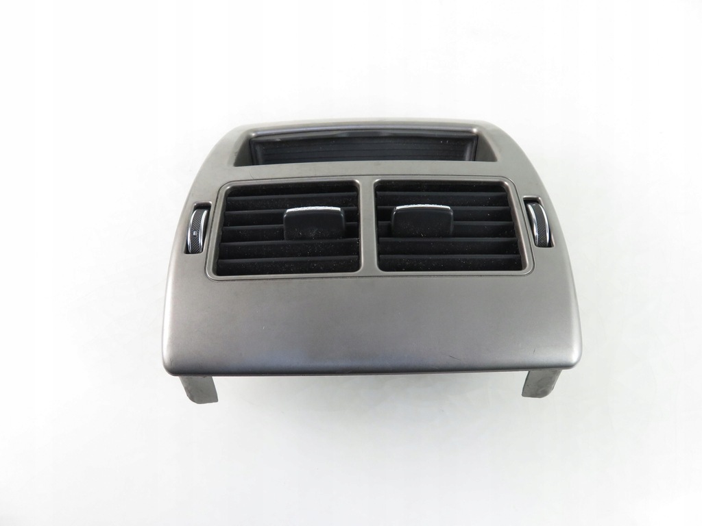 фото №5, Решётка обдув середина jaguar xf x250 8x235467446a