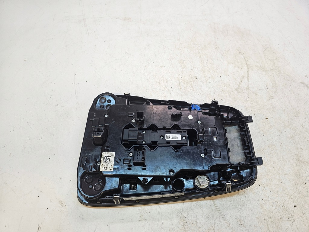 фото №6, Лампа потолочный audi a4 b9 8w0947135at led 6ps pod люк