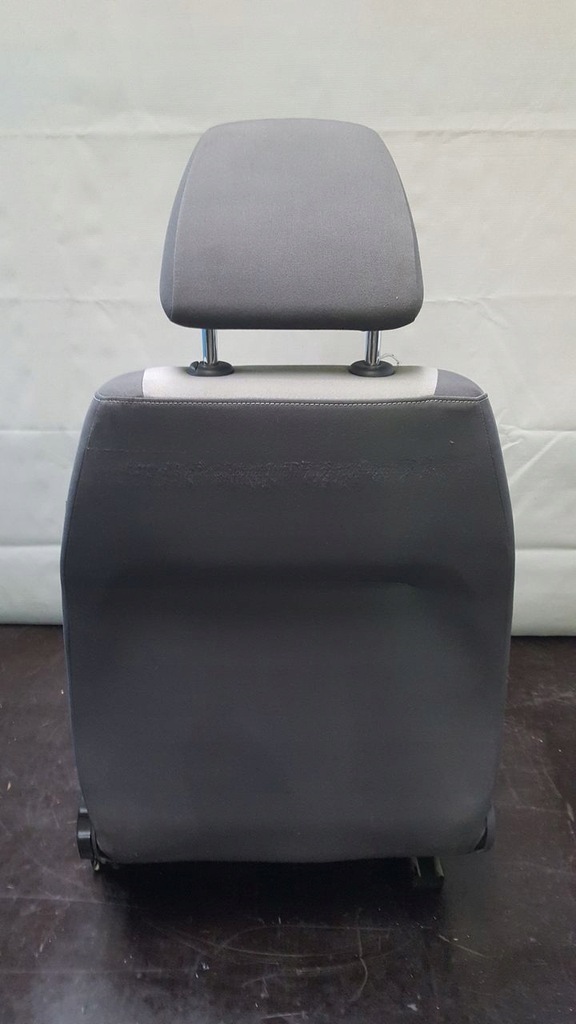 фото №7, Сидіння передній правий пасажира vw caddy iii 2,0 tdi