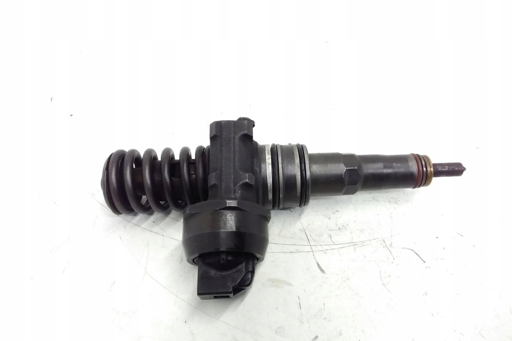 фото №7, Інжектор vw golf plus 5m1, 521 038130073bn 1.9l дизель 77kw 2005