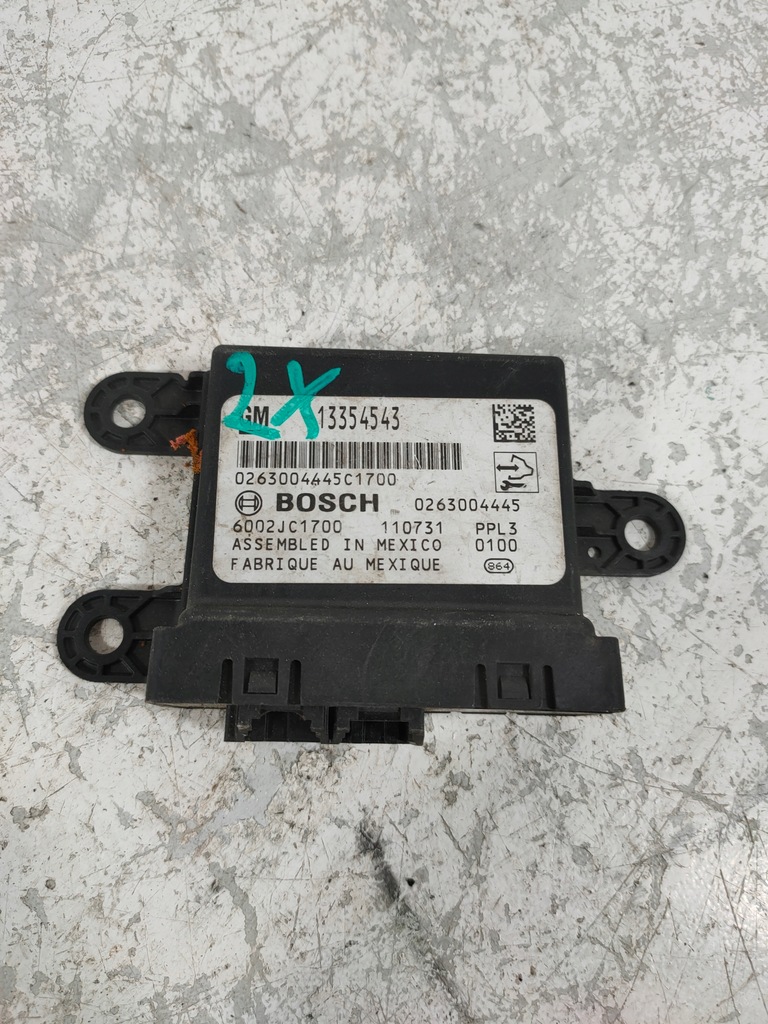 фото №1, Opel astra j модуль блок управления pdc 13354543