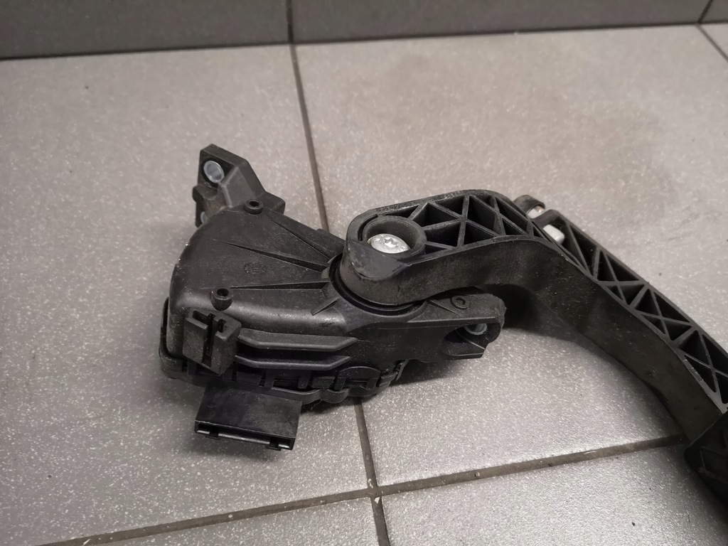 фото №5, Потенціометр газу audi a6 c5 eu 8d1723523l