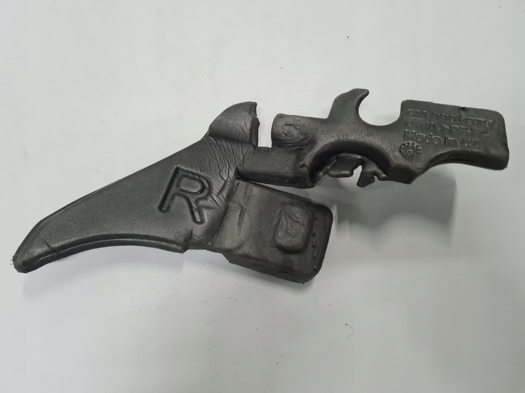 фото №1, Правая пена шумоизоляция крыла opel insignia b