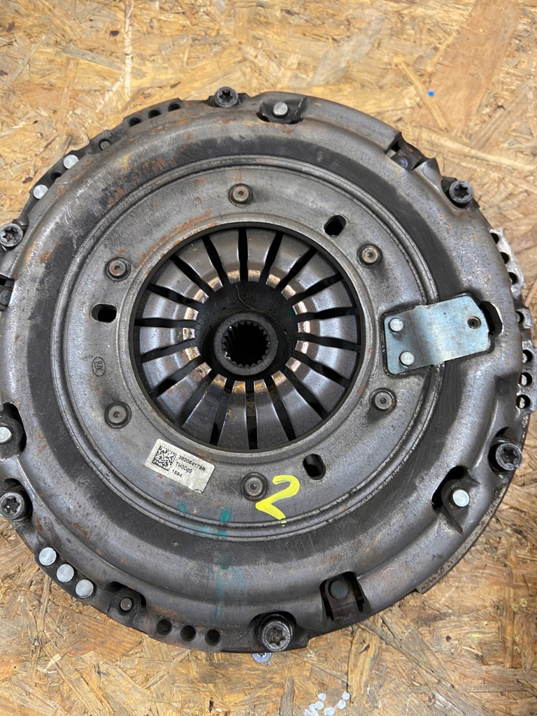 фото №1, Колесо двомасовий renault master iv 302054176r