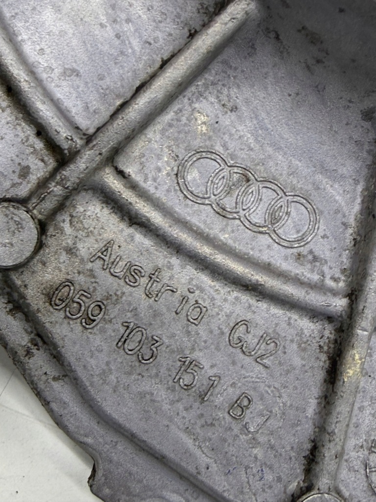 Audi a8 a7 a6 c7 3.0 tdi cdu cla защита корпус крышка распределительного вала Киев