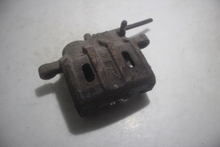 фото №1, Суппорт тормоза левый перед mitsubishi outlander i