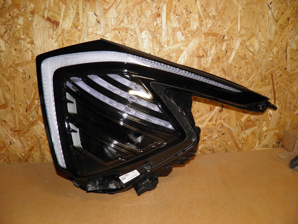 фото №1, Kia sportage v фара лампа передняя левая 92101-r2100 led