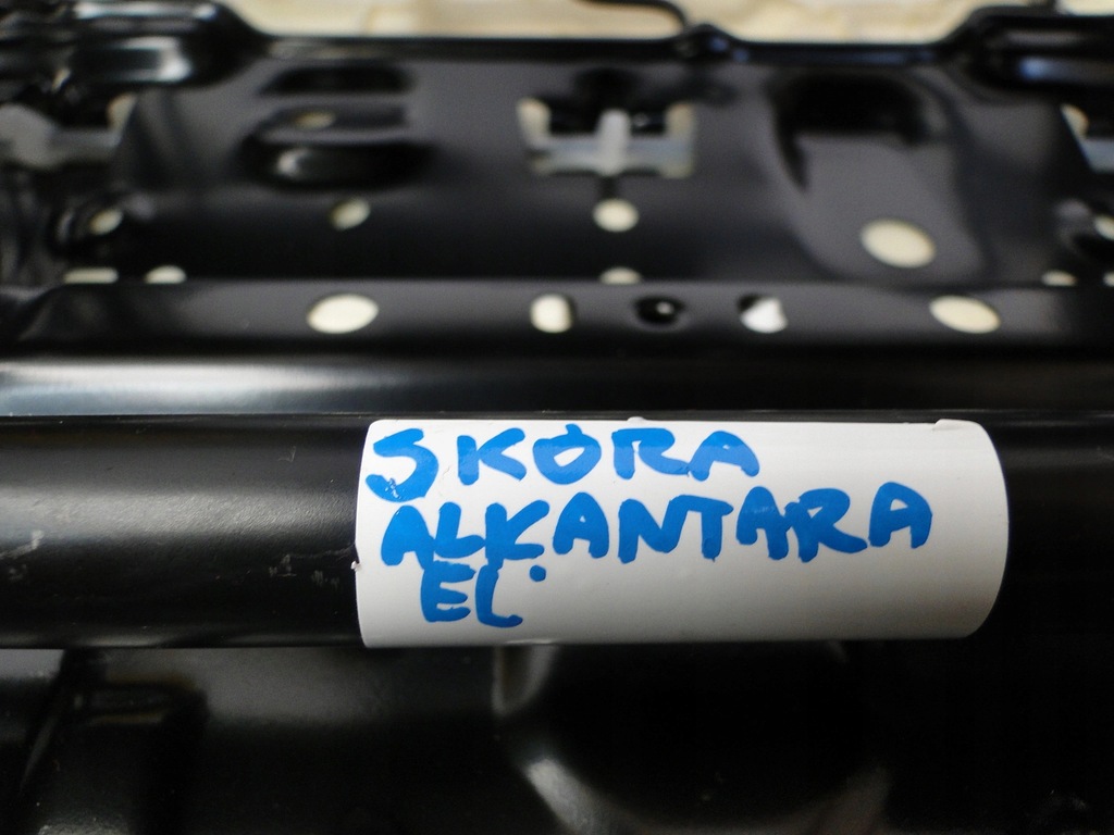 фото №13, Mercedes gla amg h247 247 сиденья кожа 2022r