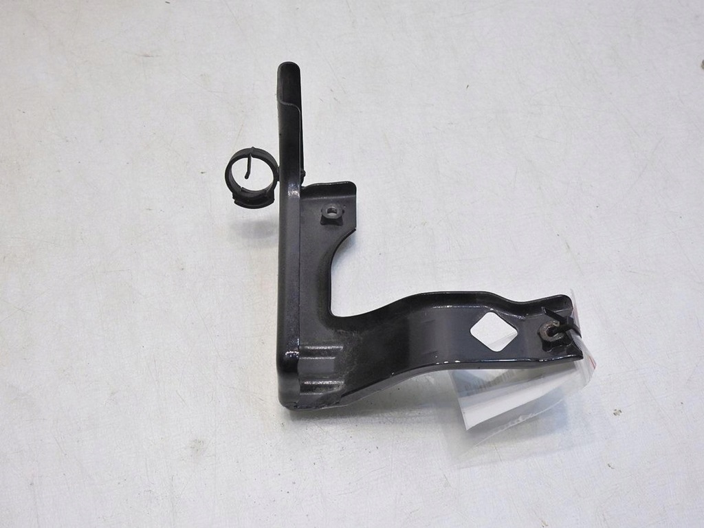 фото №6, Кронштейн кронштейн крыла правый перед mazda 5 i