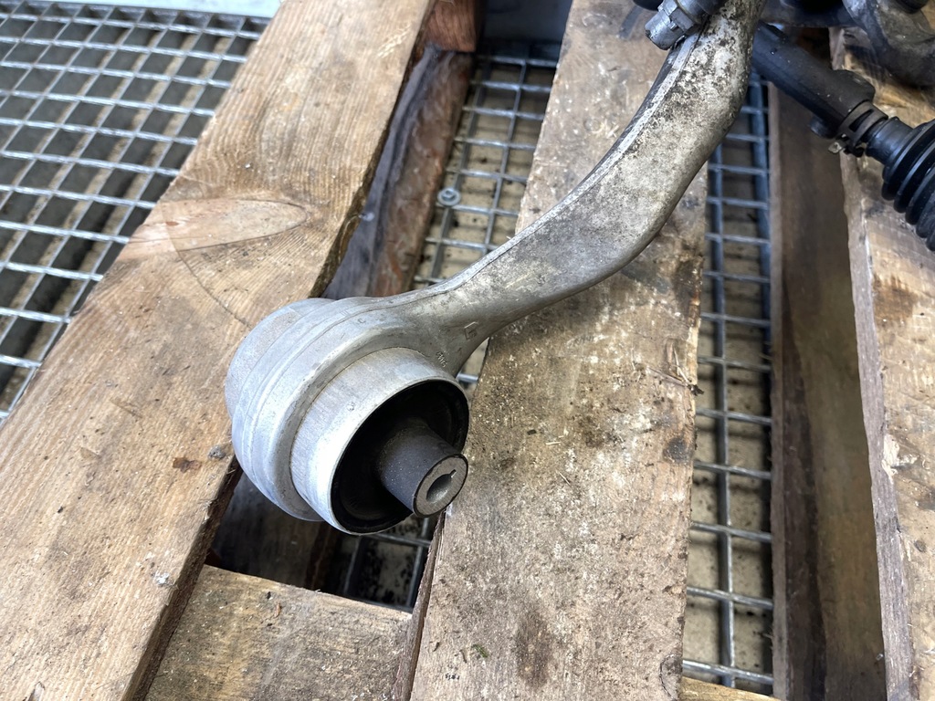 фото №11, Bmw 1 f20 f21 lci lift поворотный кулак рычаги амортизатор правый перед 6792286