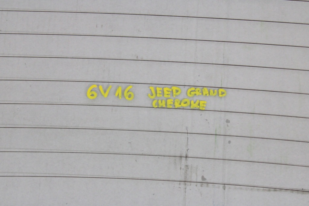 фото №12, Jeep grand cherokee wk 2005r стекло амортизаторы задняя задняя крышки багажника