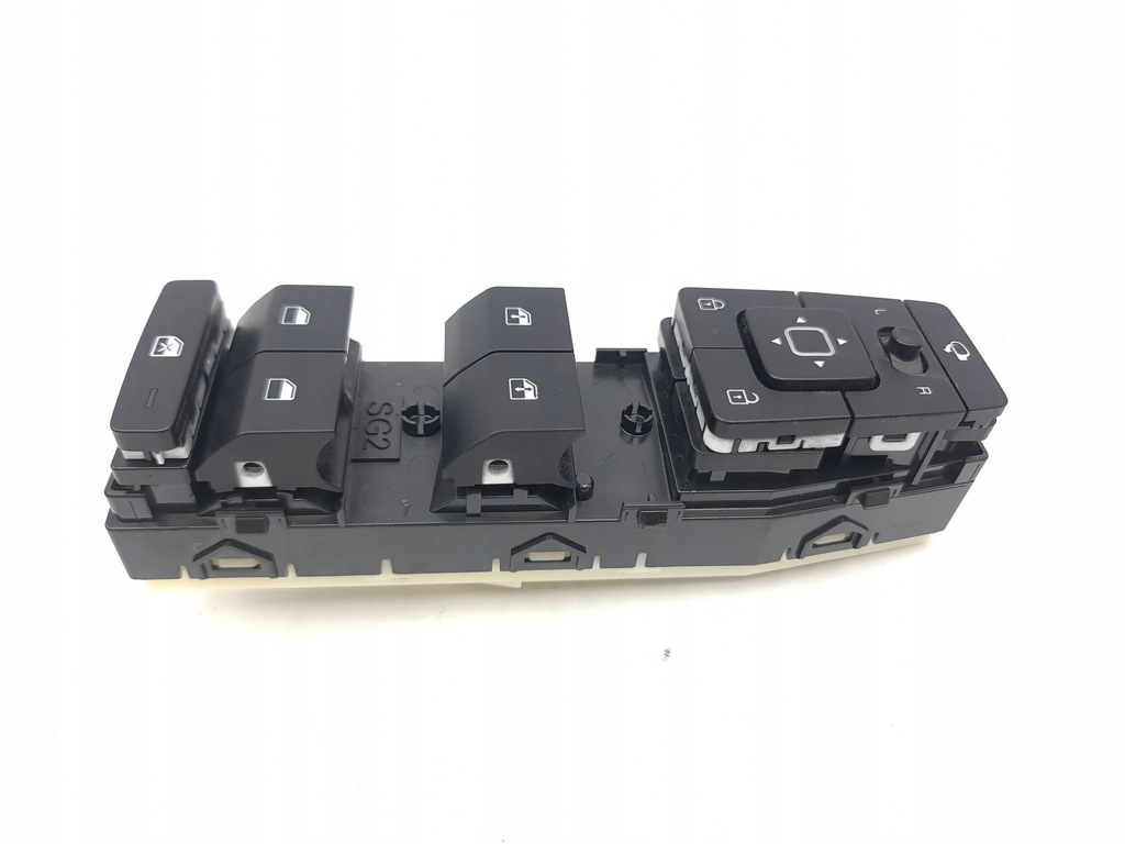 фото №10, Kia niro 2024 перед сторона правая кнопки окон