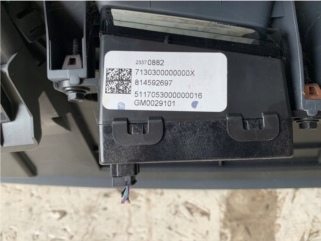 фото №11, Opel ampera ampera-a консоль панель приладів приладова