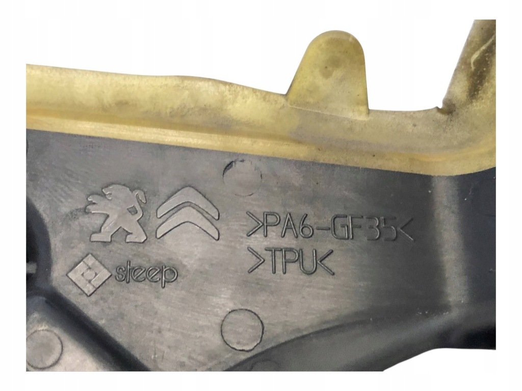 Peugeot 308 2 t9 рестайлинг  18r 2.0 bluehdi накладка ремень генератора 9812070380 в Украине