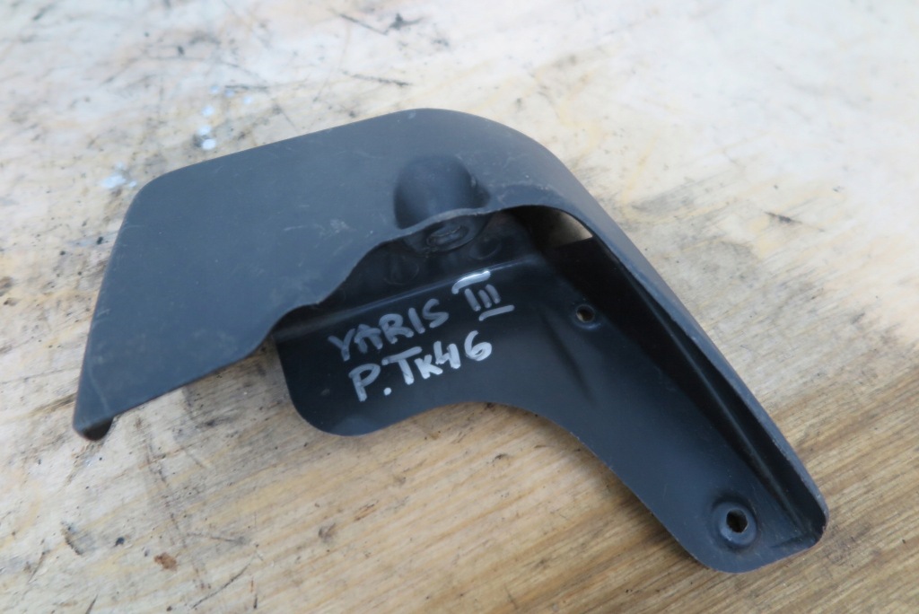 фото №1, Бризковик правий задня toyota yaris iii 416-b9968-00