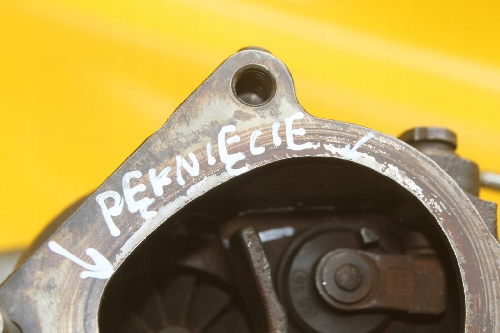 фото №10, Turbo турбина турбонагнетатель правая audi rs6 c5 bcy 4.2 bit 077145704k