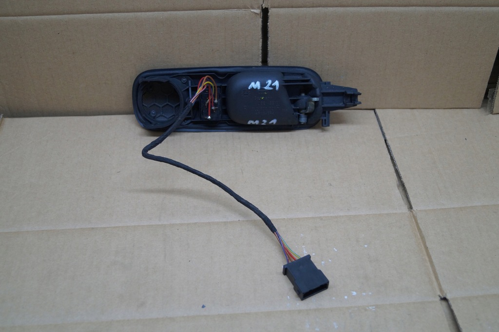 фото №5, Ручка внутрішня права 8l2837020 audi a3 8l lift