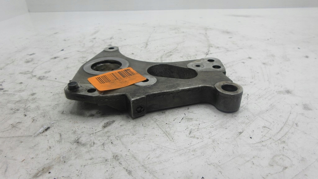 фото №5, Audi a8 d3 057109583a основание насоса кронштейн кронштейн