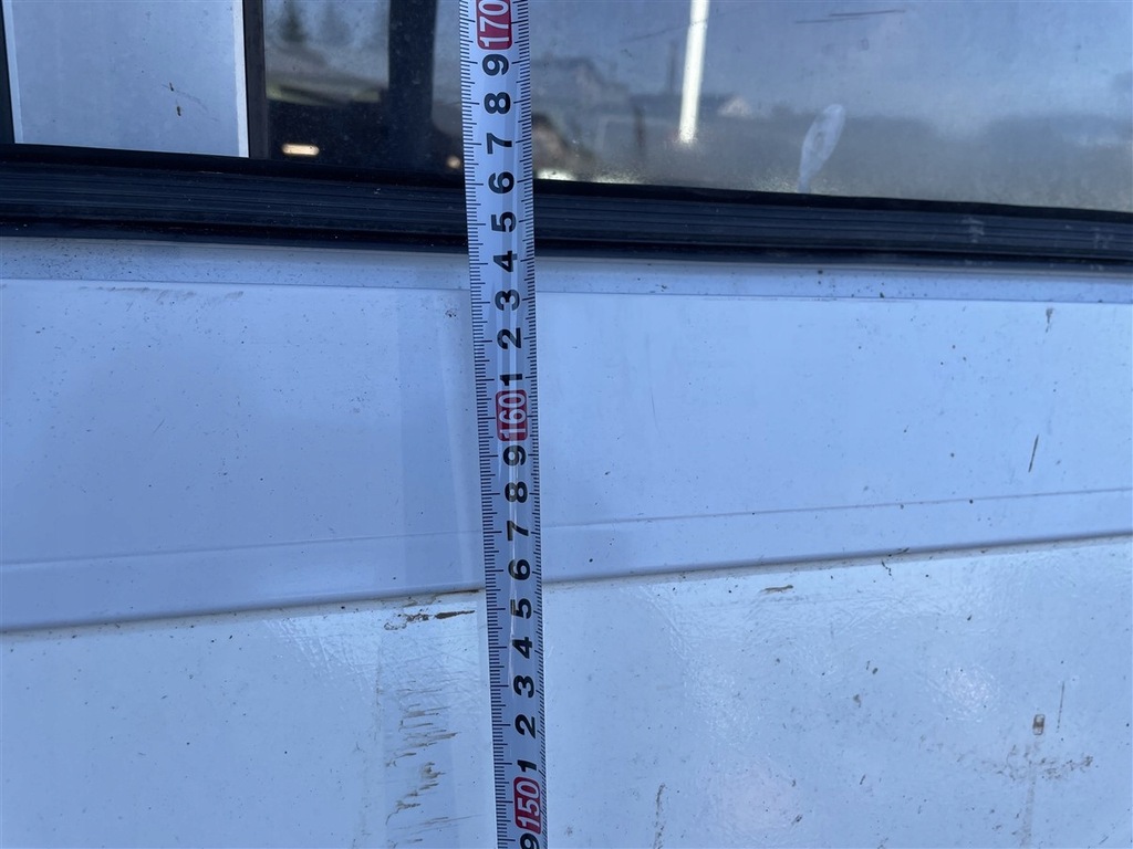 фото №15, Двері праве бічний + петлі рама рамка контейнер ізотермічний кузов коробка передач bus