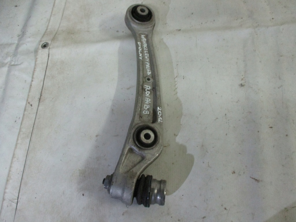 Важіль лівий нижній перед audi a4 b8 8k0407155c Недорого