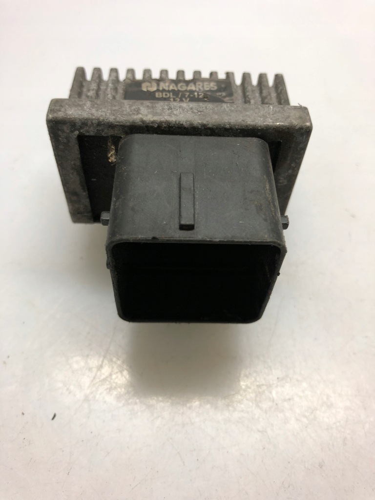фото №9, Оригінальний номер renault реле свічка розжарювання renault 1,5-2,0 dci 7-pin