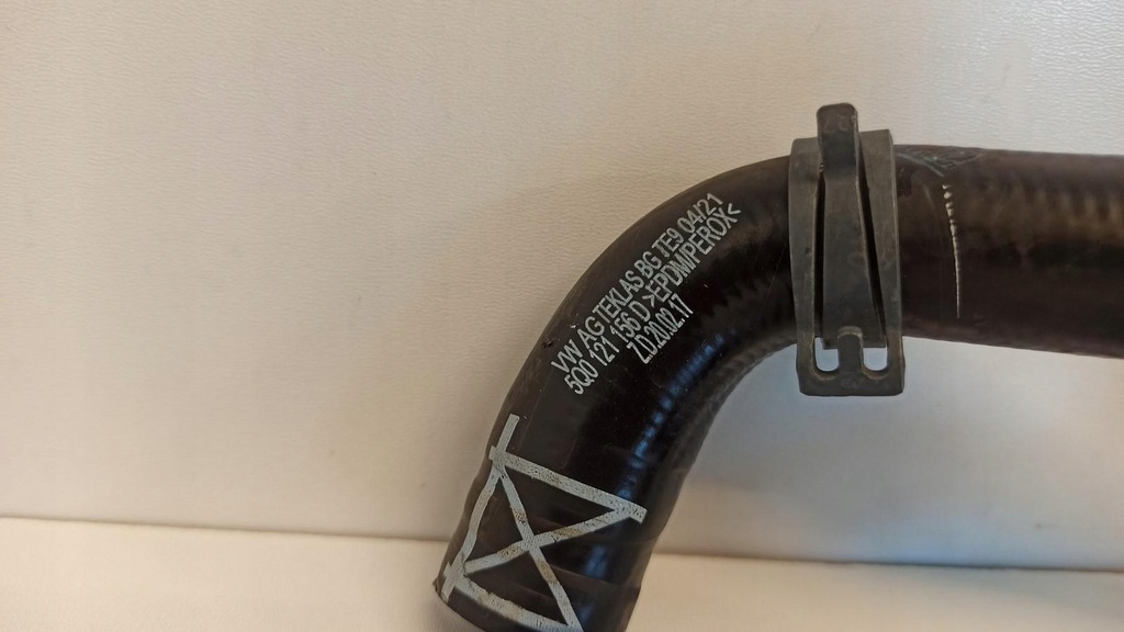 фото №4, Audi a3 8y труба wąż wody 5q0121156d