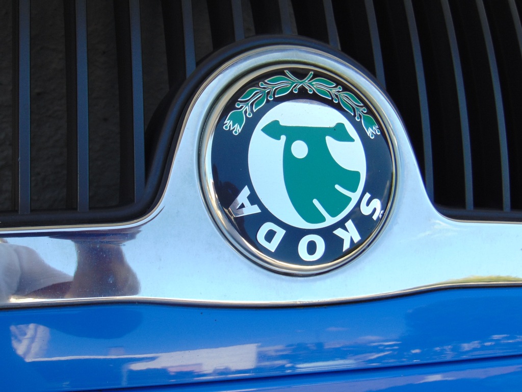 фото №7, Капот решётка радиатора петли skoda fabia 1 i europa