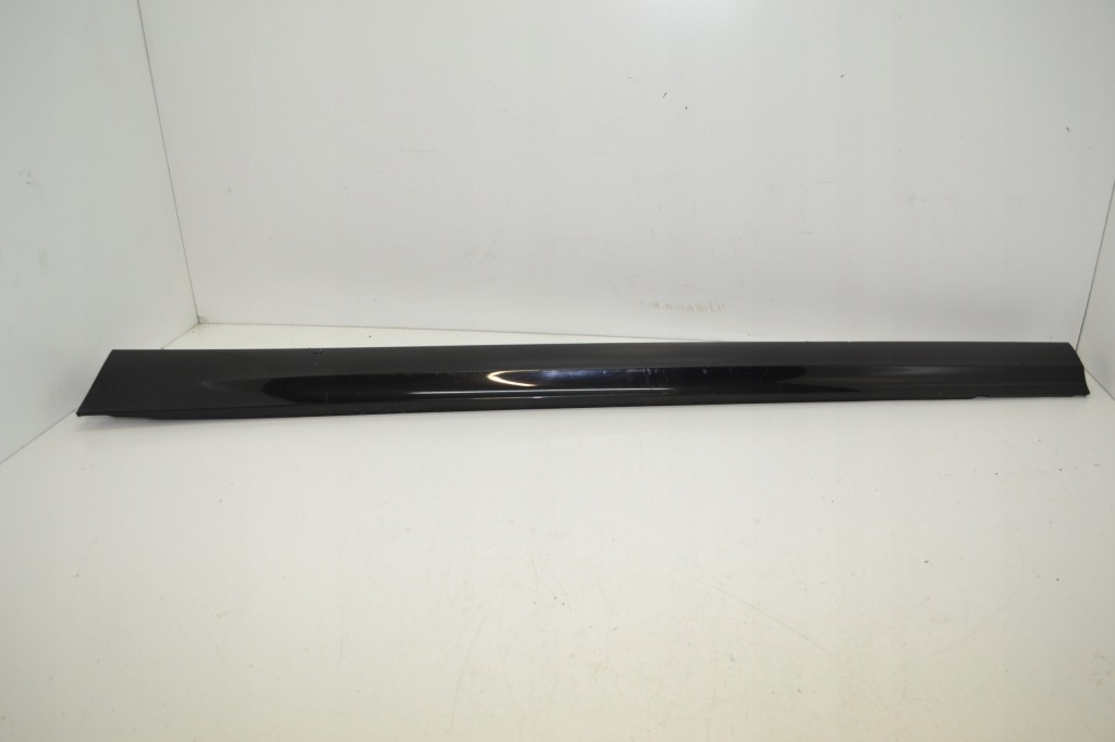 Bmw e90 lci black saphire молдинг накладка порог левая Киев