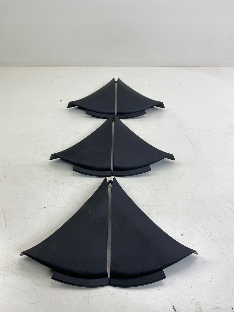 фото №1, Lexus ct 200 заглушка трикутник двері лівий правий 67497-76011