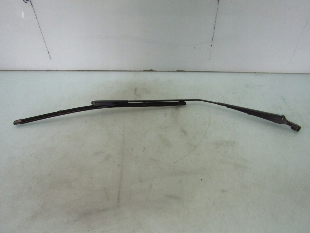 фото №1, Insignia a 11r важіль двірники кришки задня задній задньої багажника htb