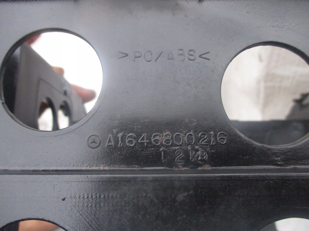 фото №4, Рамка панель каркас радио mercedes gl x164 ml