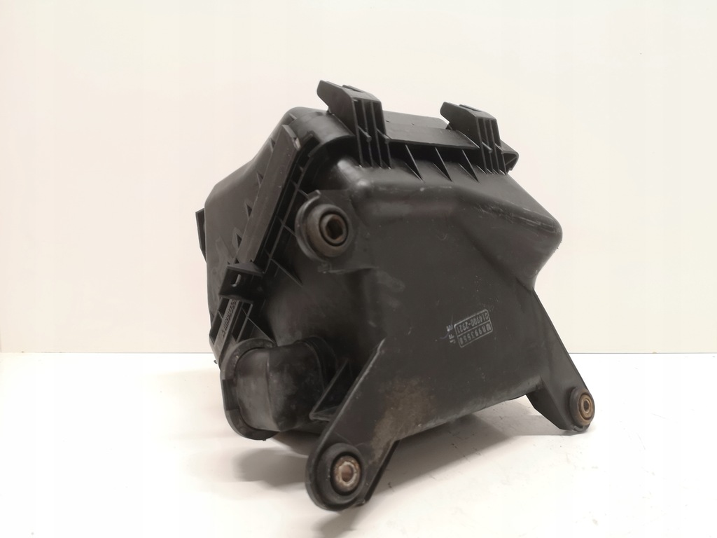 фото №8, Mitsubishi grandis 03-11 корпус фильтра воздуха