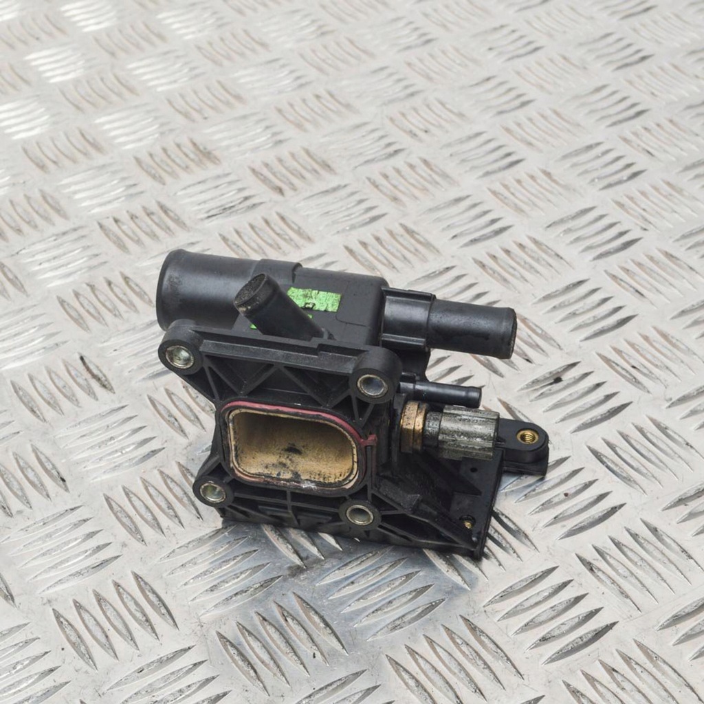 фото №1, Ford focus 2010 термостат