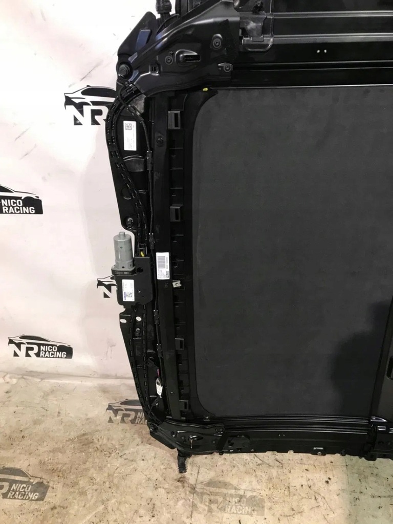 фото №7, Панорама дах панорамний bmw g12 lci sky lounge