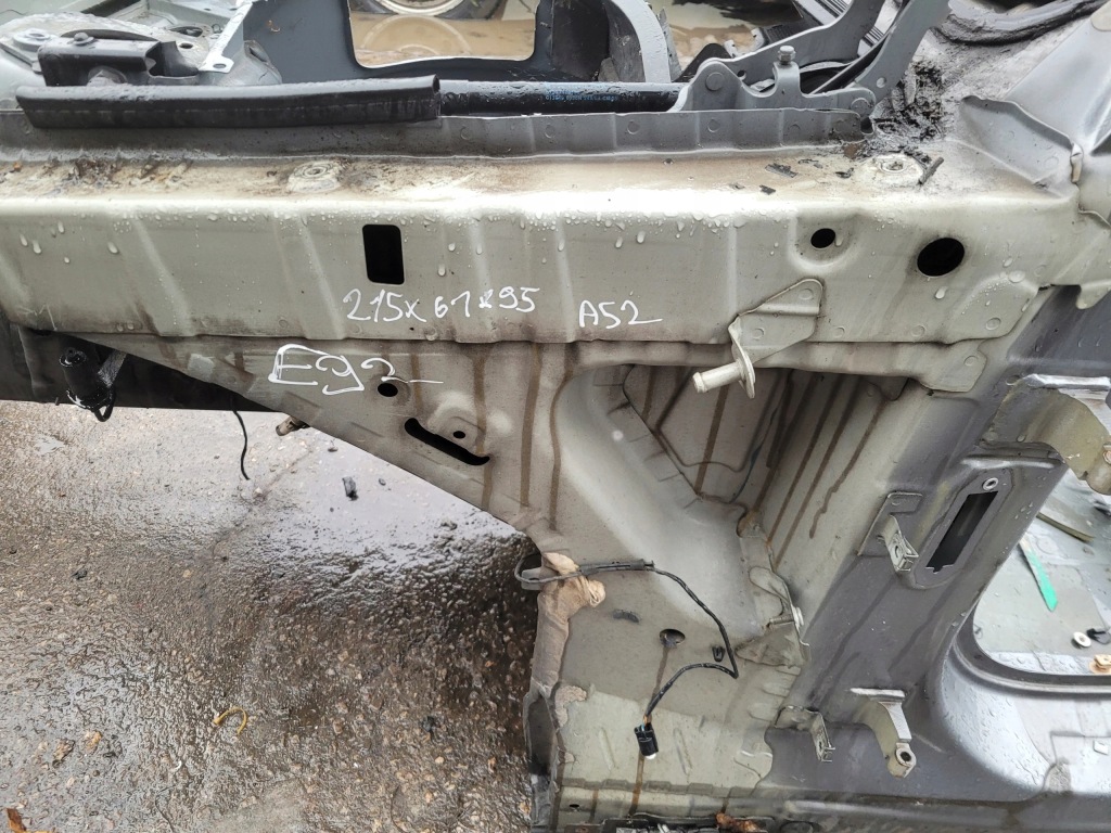 Четверть лонжерон фартук чашка левое  перед передняя bmw e93 e93 a52 в Украине
